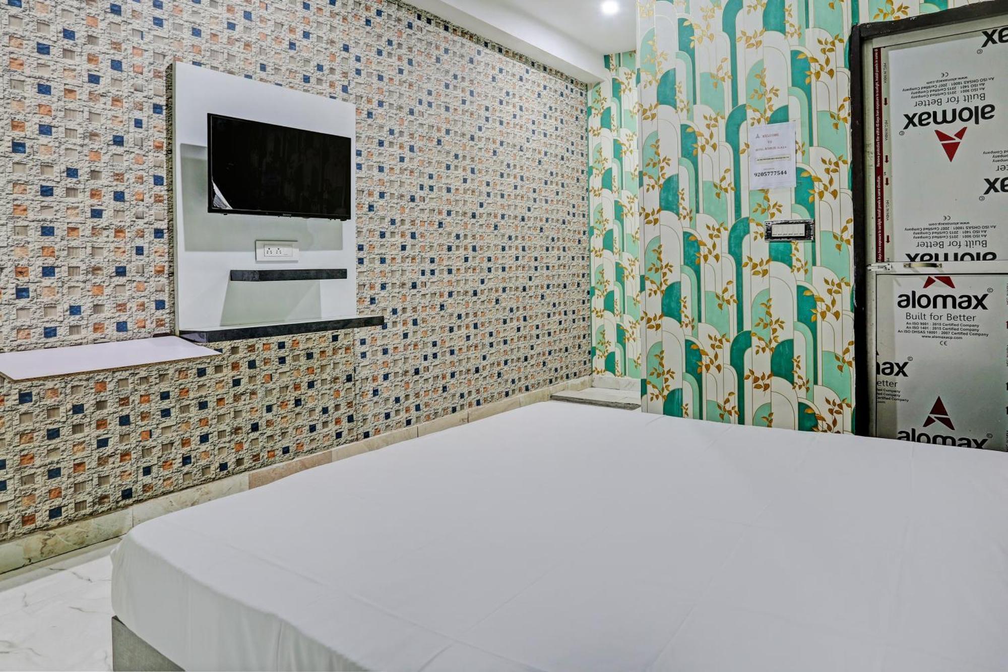 Hotel Ashok Plaza 3*